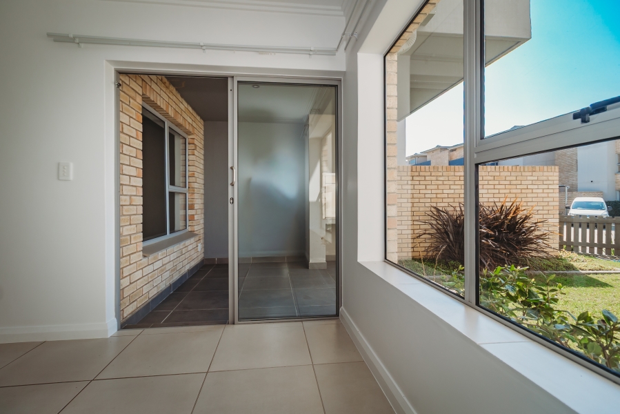 2 Bedroom Property for Sale in Hansmoeskraal A H Western Cape